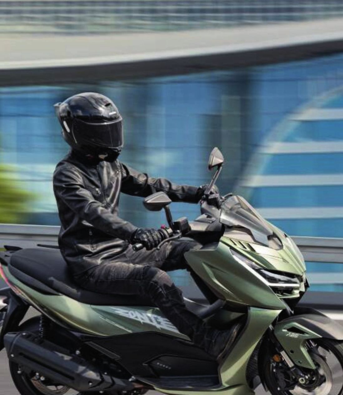 Zontes 368D lightweight city scooter