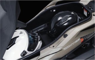 368G: Storage for two helmets