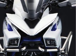 703T: Front ram-air intake